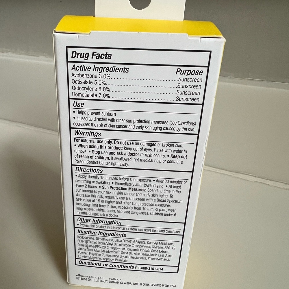 Elf Skin Invisible Sunscreen SPF 35 - Picture 3 of 4